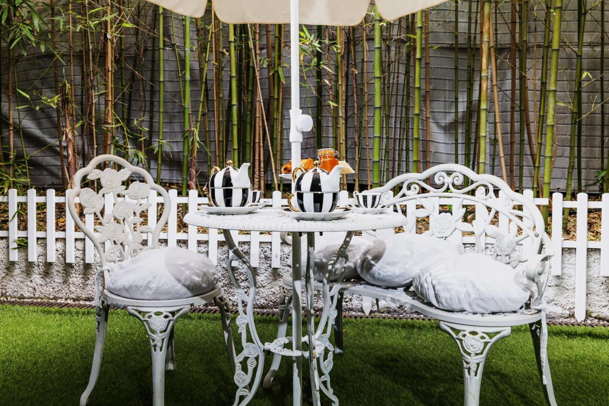 Les Canoubiers Luxe Et Serenite Au Coeur De Saint-Tropez Suites Spacieuses Avec Jardin Enchanteur Exterior foto
